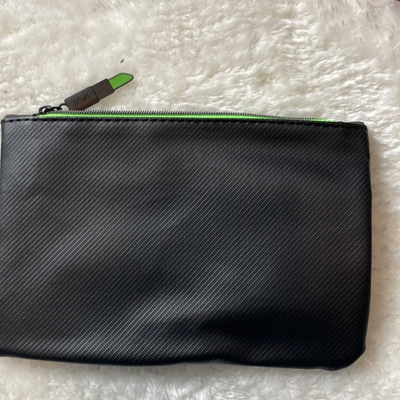 Magic Ipsy bag collection - Picture 7 of 7